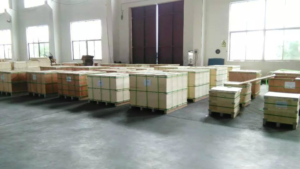 包裝整齊有序等待發貨